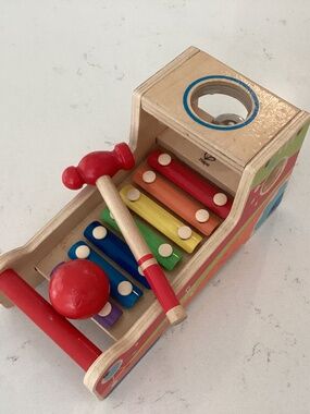 Little kids music toy Hape Pound And Tap Xylophone Music great condition